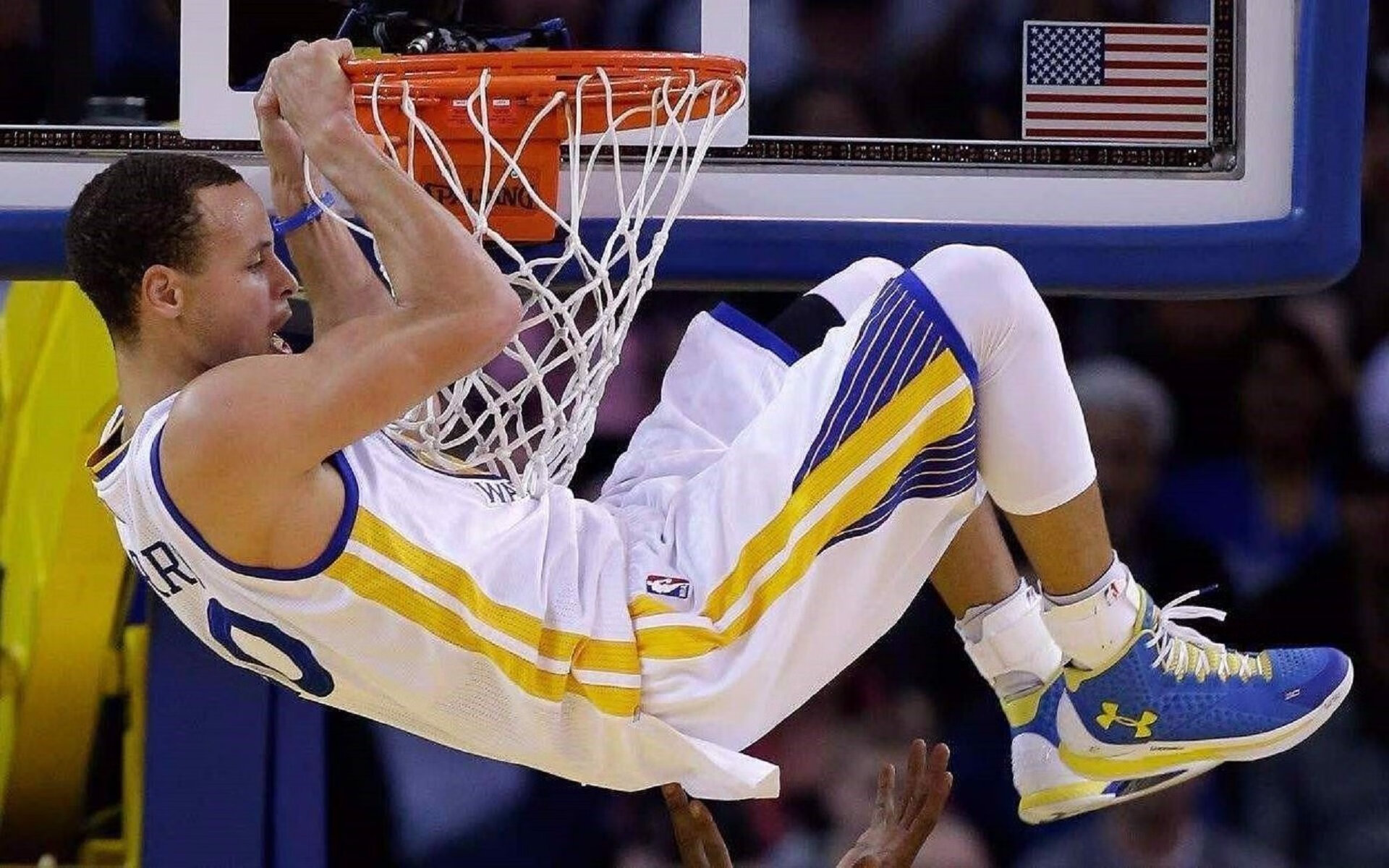 单刀梦碎万达大都会,曼联门神一战封神!马竞的刀,被一双手捏碎了